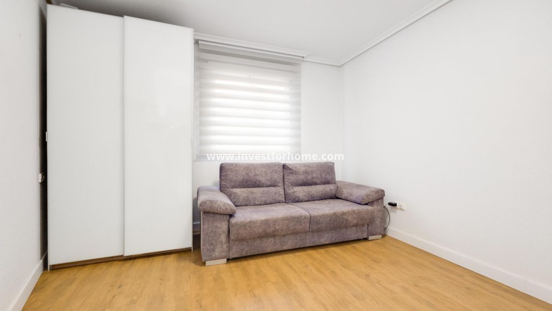 Vente - Appartement - Torrevieja - Centro