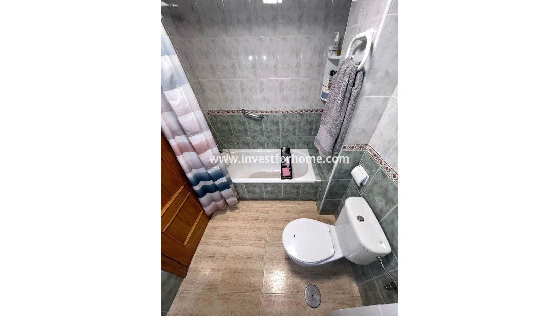 Vente - Appartement - Torrevieja - Centro
