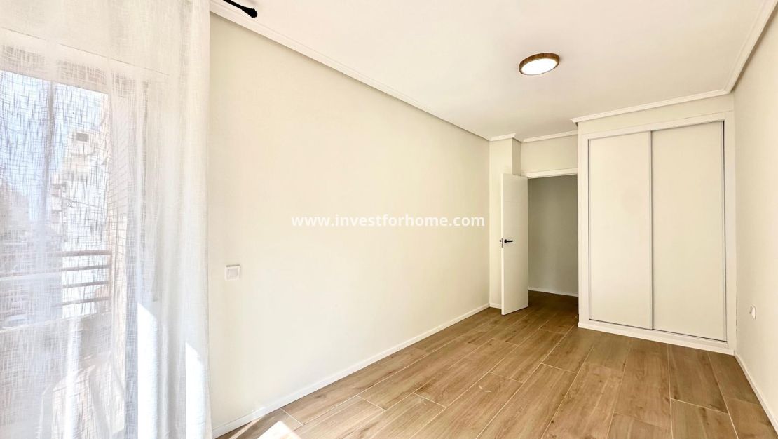 Vente - Appartement - Torrevieja - Centro