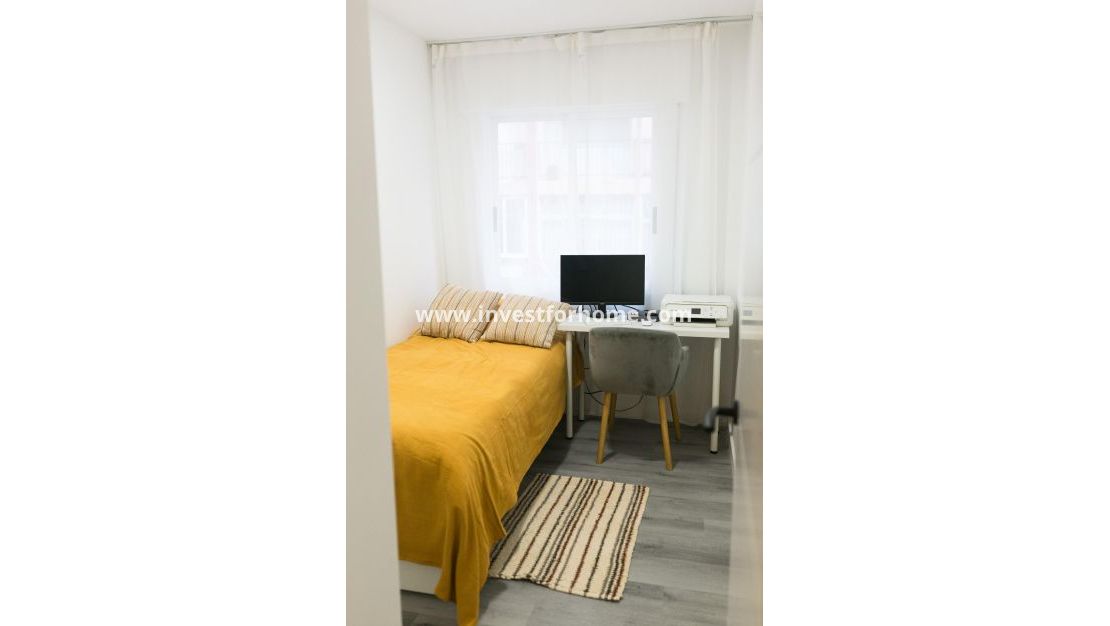 Vente - Appartement - Torrevieja - Centro