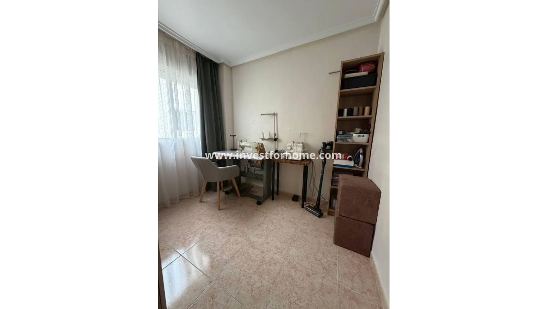 Vente - Appartement - Torrevieja - Centro