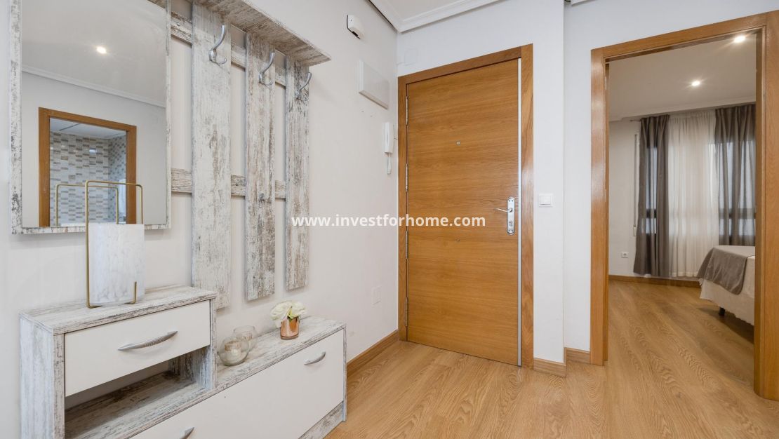 Vente - Appartement - Torrevieja - Centro