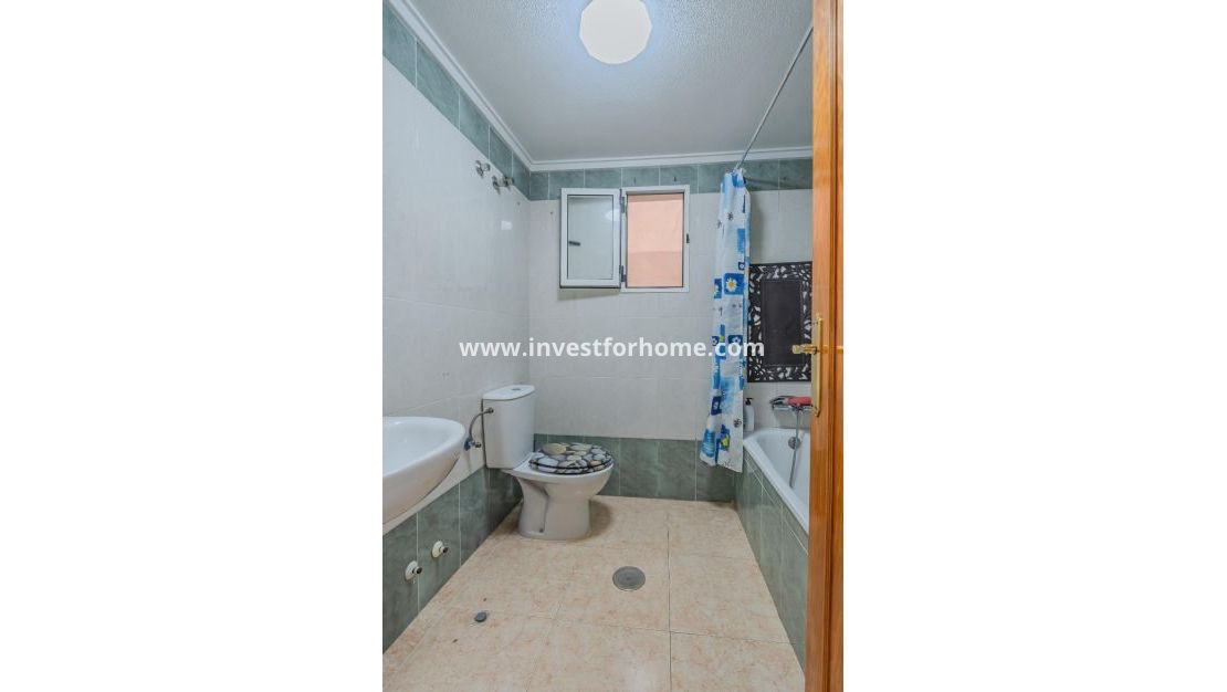 Vente - Appartement - Torrevieja - Centro