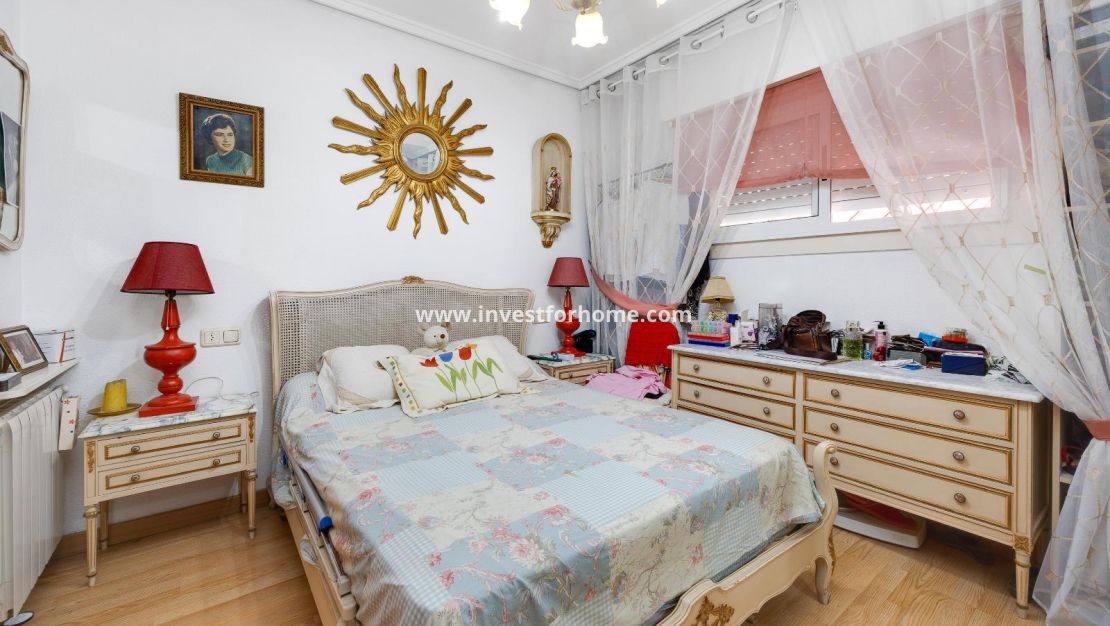 Vente - Appartement - Torrevieja - Centro