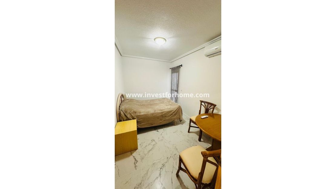 Vente - Appartement - Torrevieja - Centro