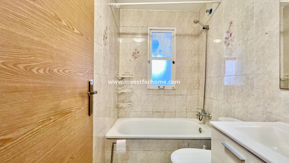 Vente - Appartement - Torrevieja - Centro