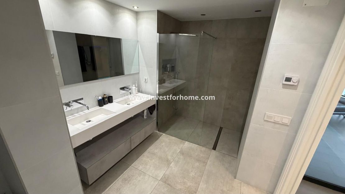Vente - Appartement - Torrevieja - Centro