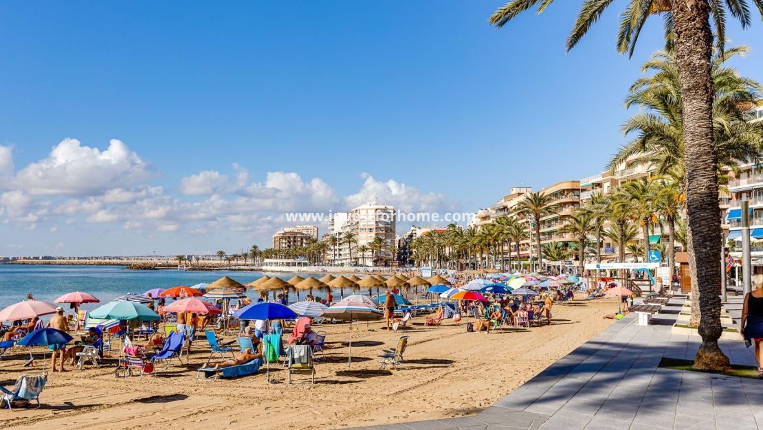 Vente - Appartement - Torrevieja - Centro