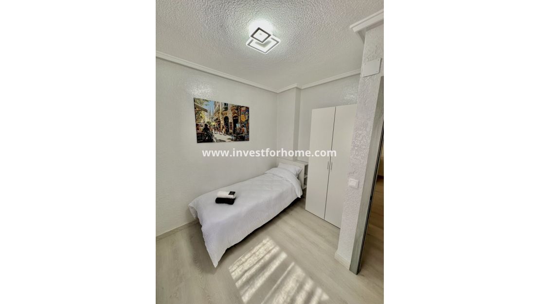 Vente - Appartement - Torrevieja - Centro