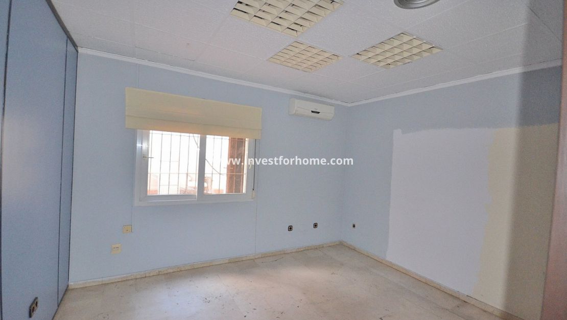 Vente - Appartement - Torrevieja - Centro