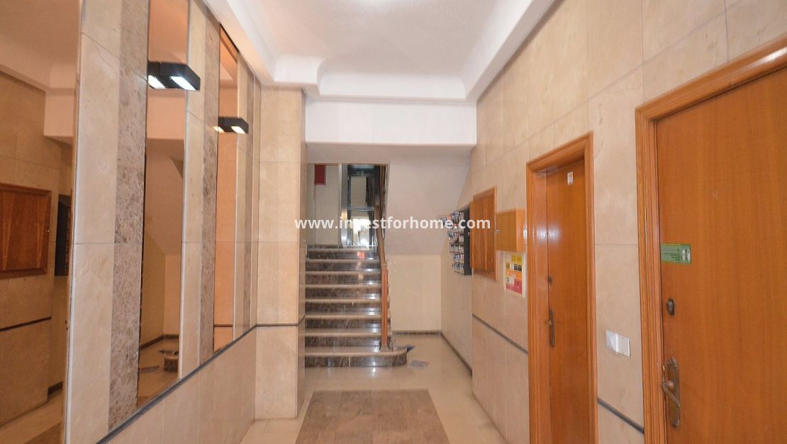 Vente - Appartement - Torrevieja - Centro