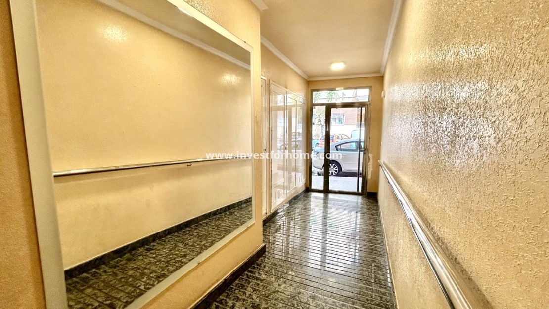 Vente - Appartement - Torrevieja - Costa Blanca