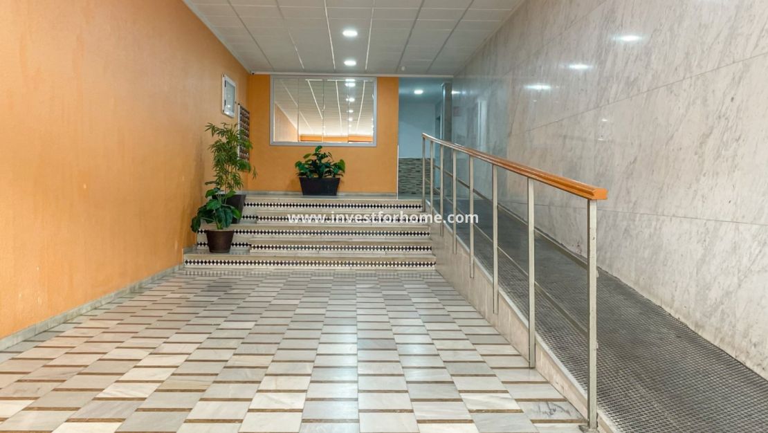 Vente - Appartement - Torrevieja - Costa Blanca