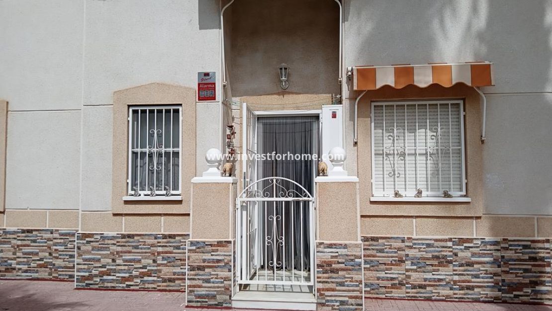 Vente - Appartement - Torrevieja - LA LOMA
