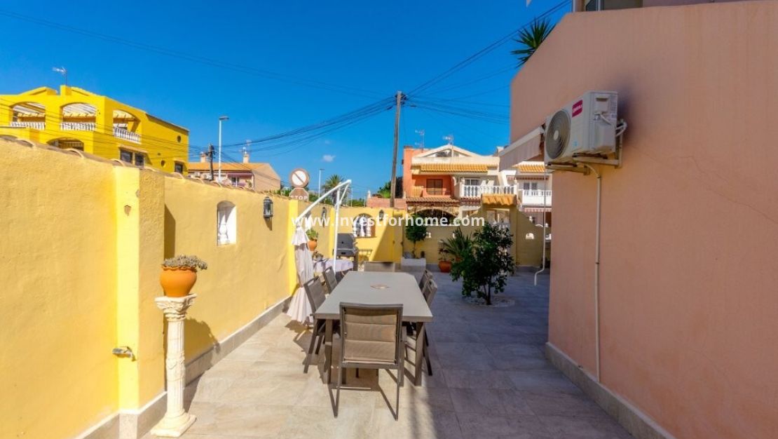 Vente - Appartement - Torrevieja - La Rosaleda