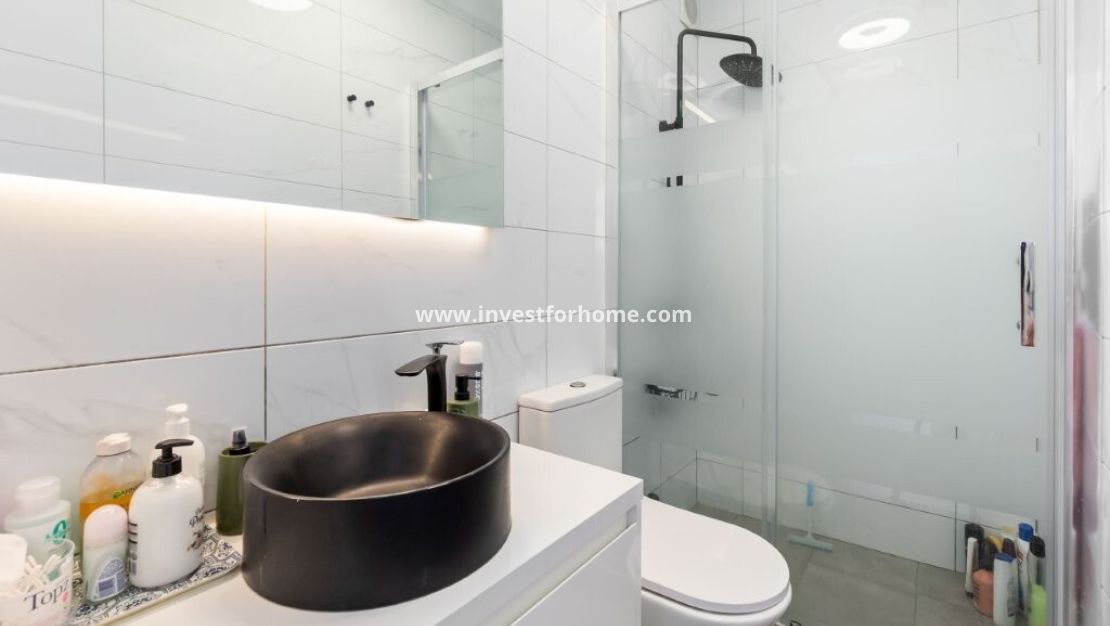 Vente - Appartement - Torrevieja - La Rosaleda