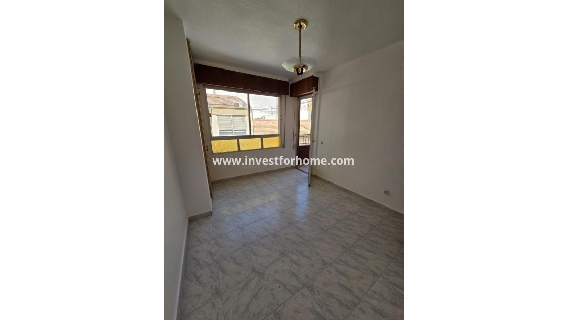Vente - Appartement - Torrevieja - Las Piscinas Naturales