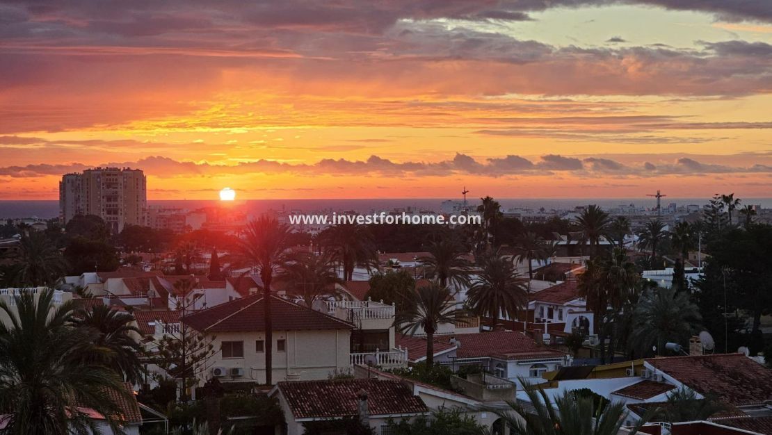 Vente - Appartement - Torrevieja - Nueva Torrevieja - Aguas Nuevas