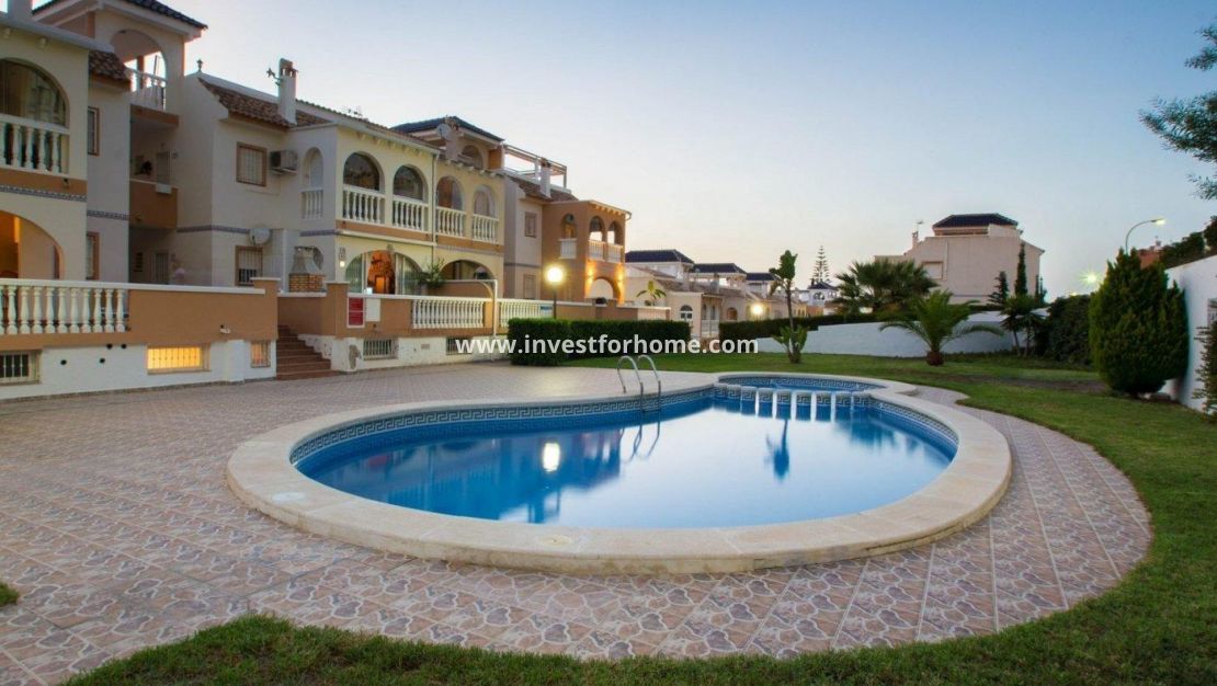 Vente - Appartement - Torrevieja - Torrelamata - La Mata