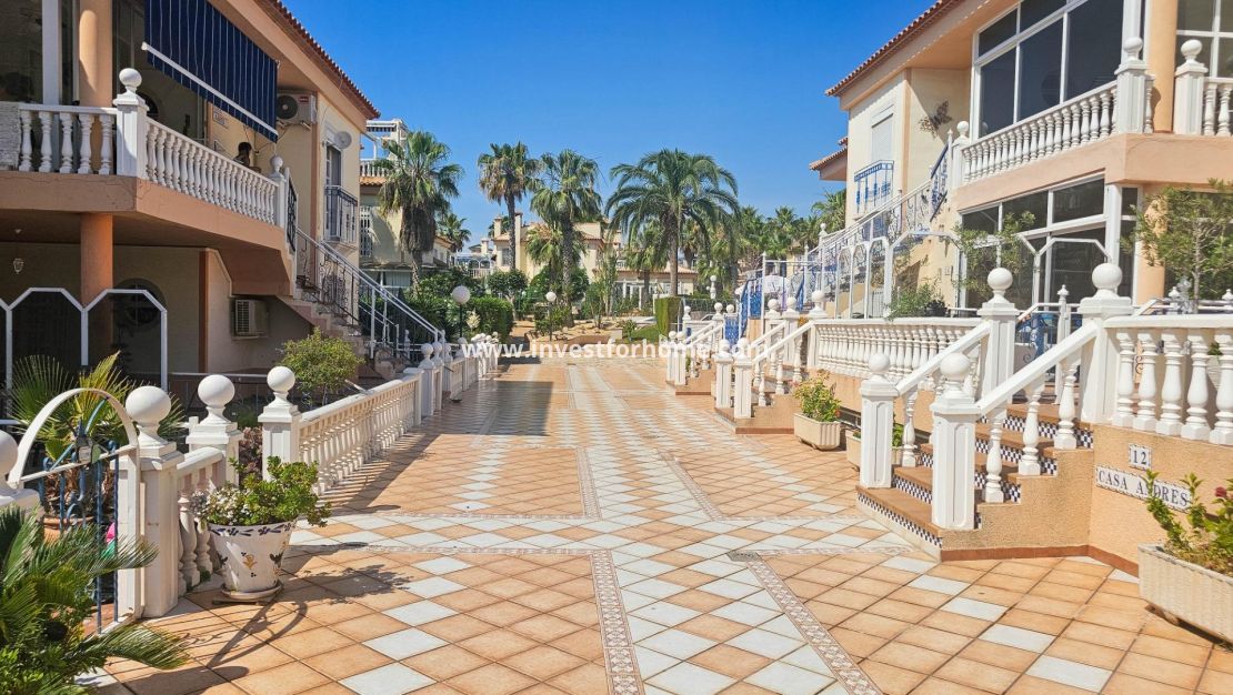 Vente - Bungalow - Orihuela Costa - Los Altos