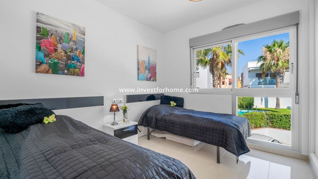 Vente - Bungalow - Orihuela Costa - Punta Prima