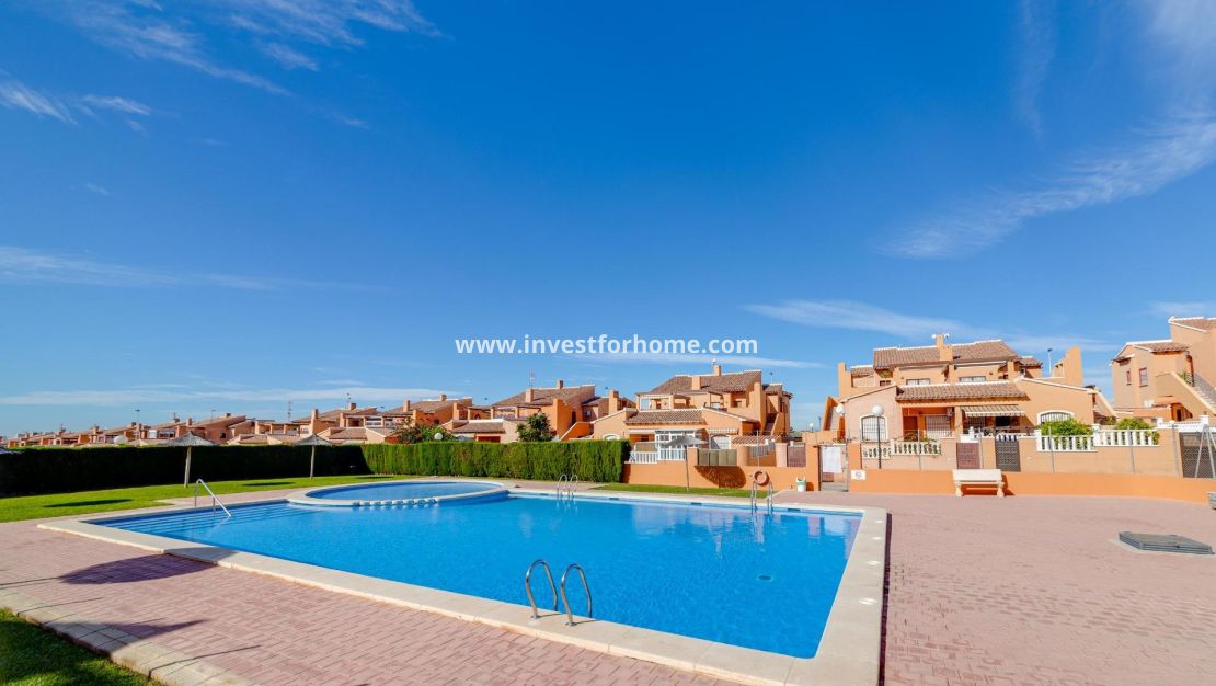 Vente - Bungalow - Torrevieja - aguas nuevas