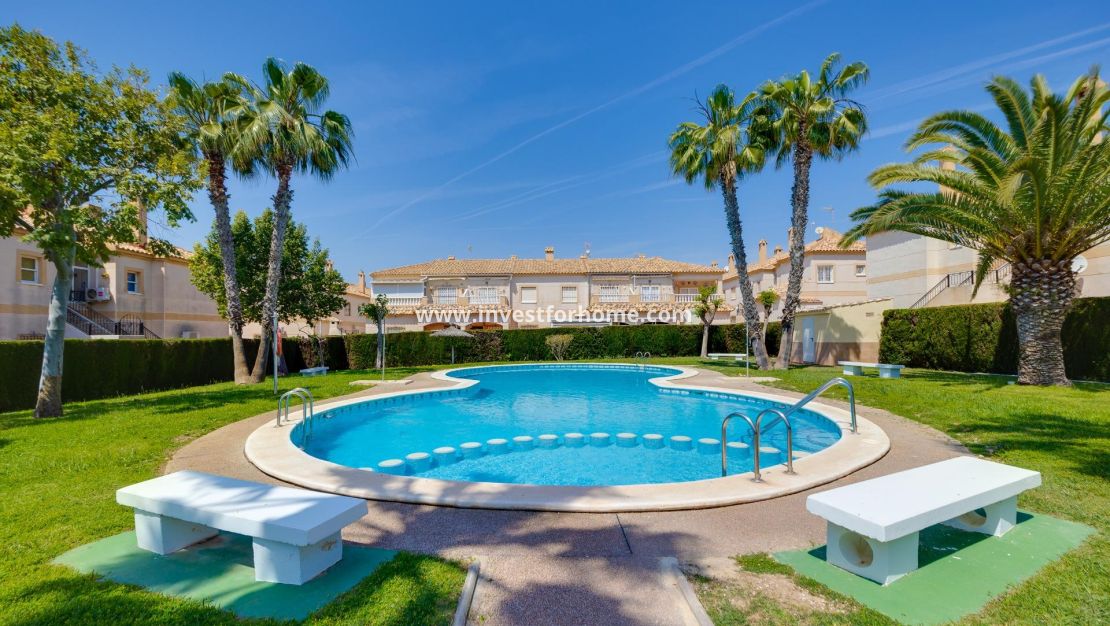 Vente - Bungalow - Torrevieja - aguas nuevas