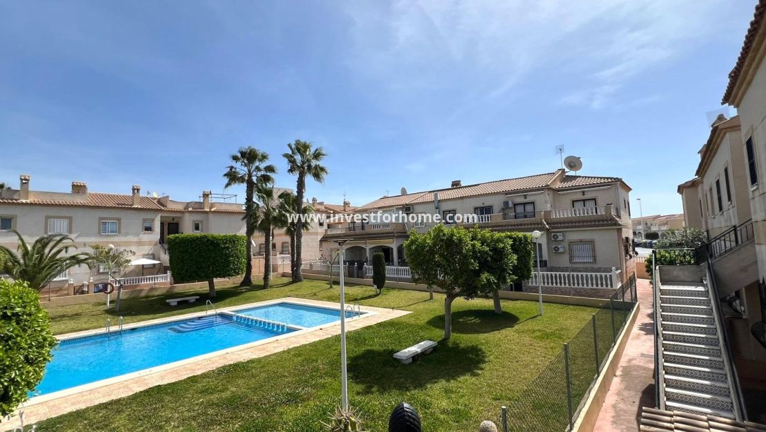 Vente - Bungalow - Torrevieja - aguas nuevas