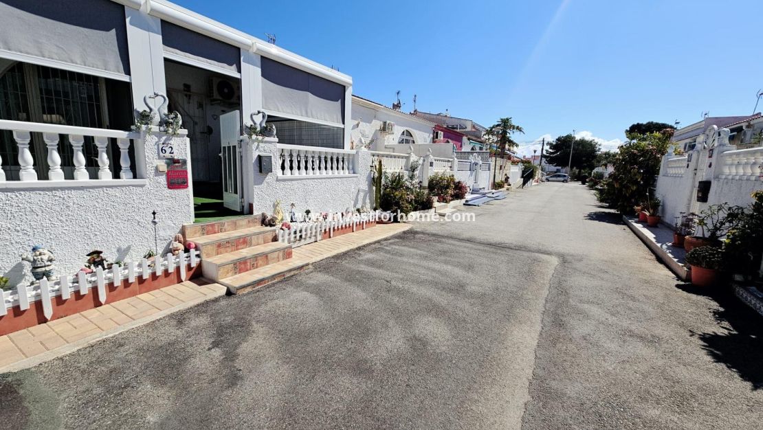 Vente - Bungalow - Torrevieja - La Siesta - El Salado - Torreta