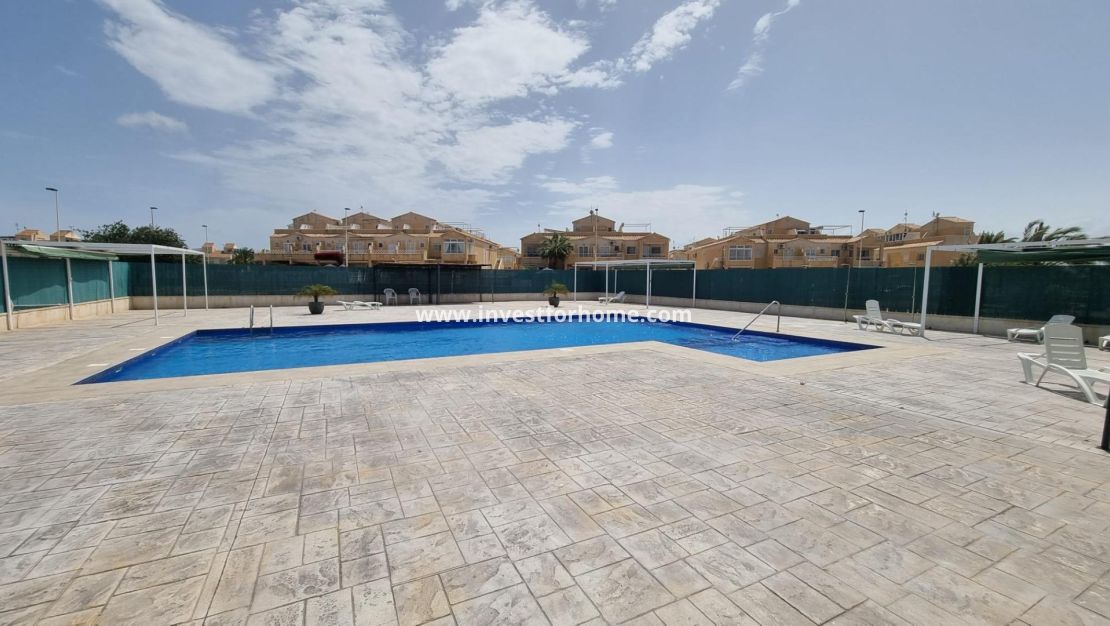 Vente - Bungalow - Torrevieja - La Siesta - El Salado - Torreta