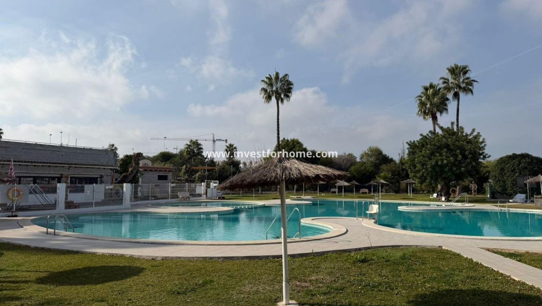 Vente - Bungalow - Torrevieja - Los Balcones