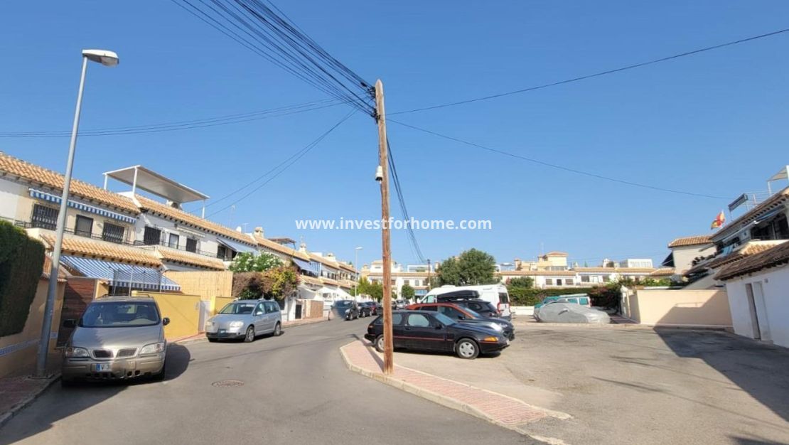 Vente - Bungalow - Torrevieja - Nueva Torrevieja - Aguas Nuevas