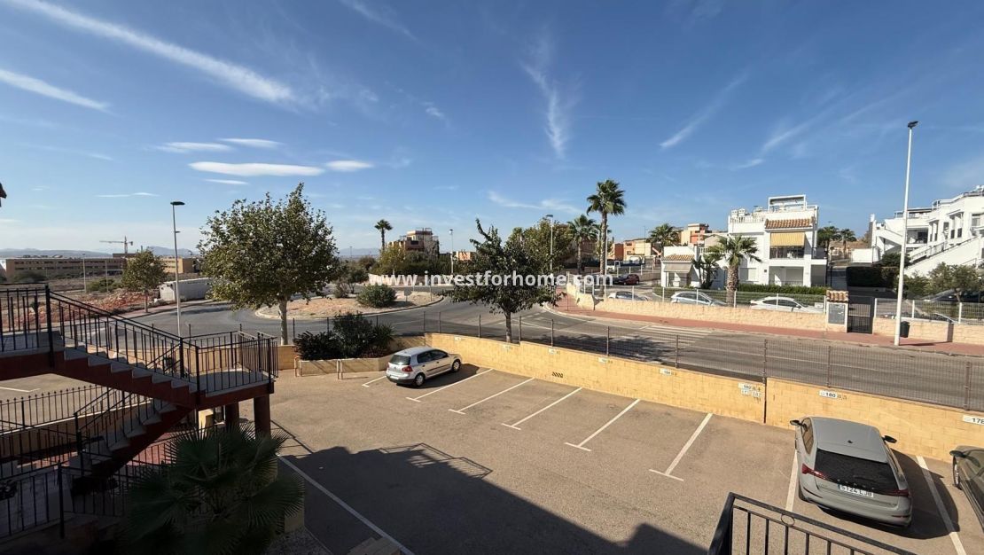 Vente - Bungalow - Torrevieja - Parque Acuático - Sector 25