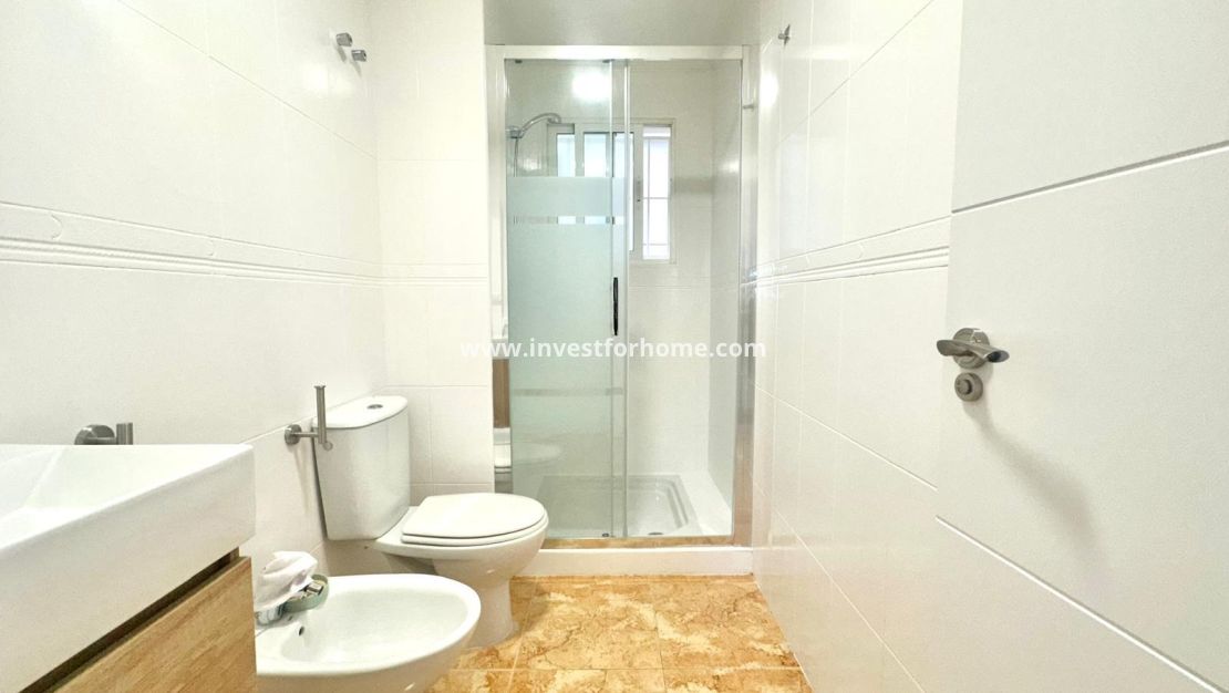 Vente - Bungalow - Torrevieja - Playa de los Locos