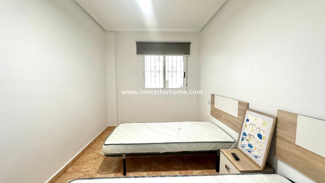 Vente - Bungalow - Torrevieja - Playa de los Locos