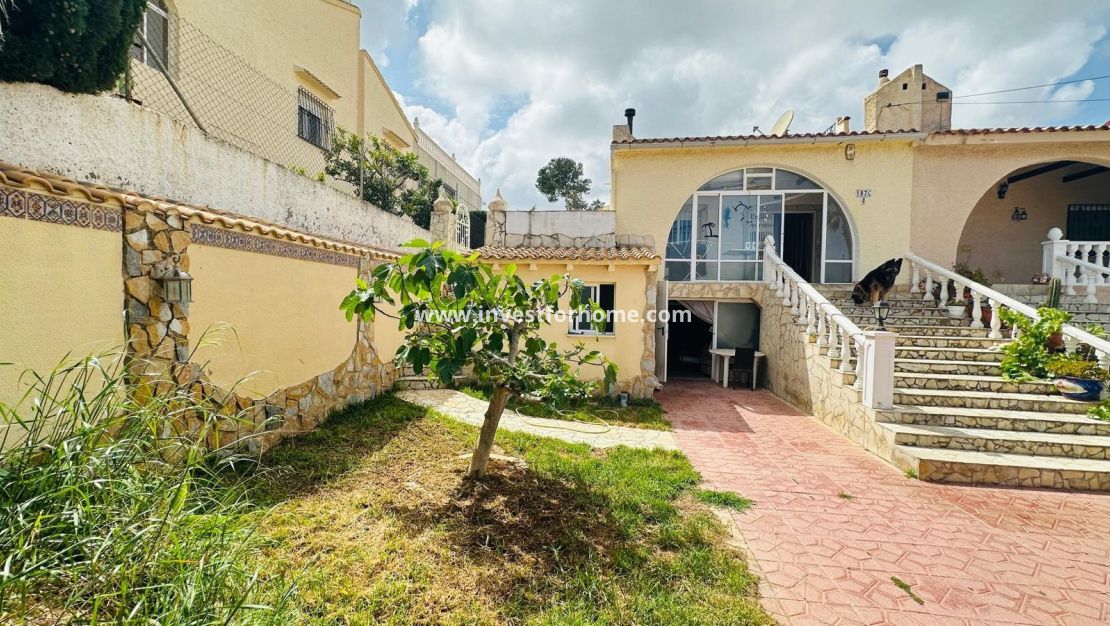 Vente - Maison - Orihuela Costa - Urbanización Perla Del Mar