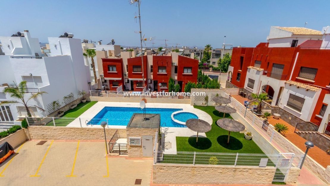 Vente - Maison - Torrevieja - aguas nuevas