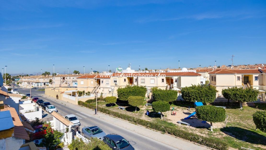 Vente - Maison - Torrevieja - aguas nuevas