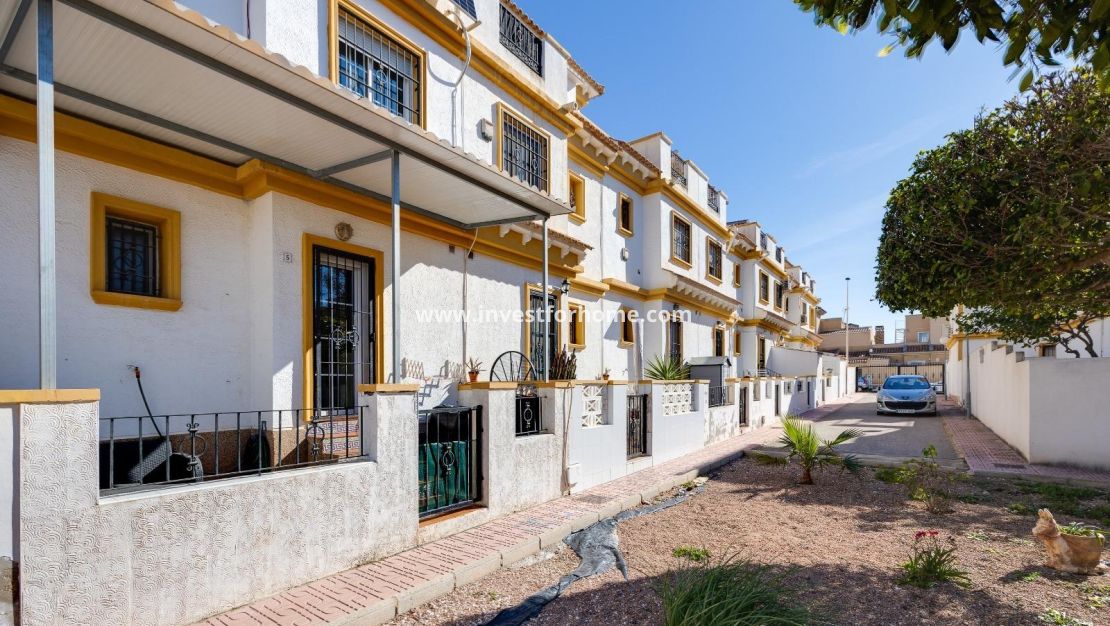 Vente - Maison - Torrevieja - aguas nuevas
