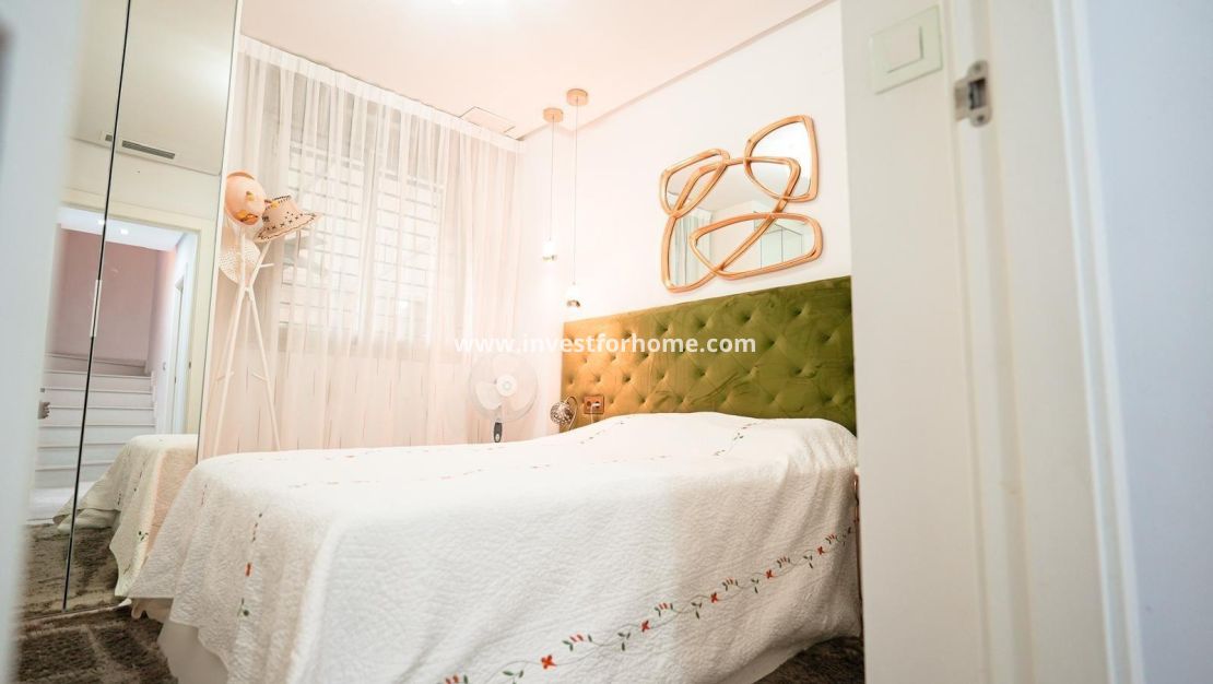 Vente - Maison - Torrevieja - aguas nuevas