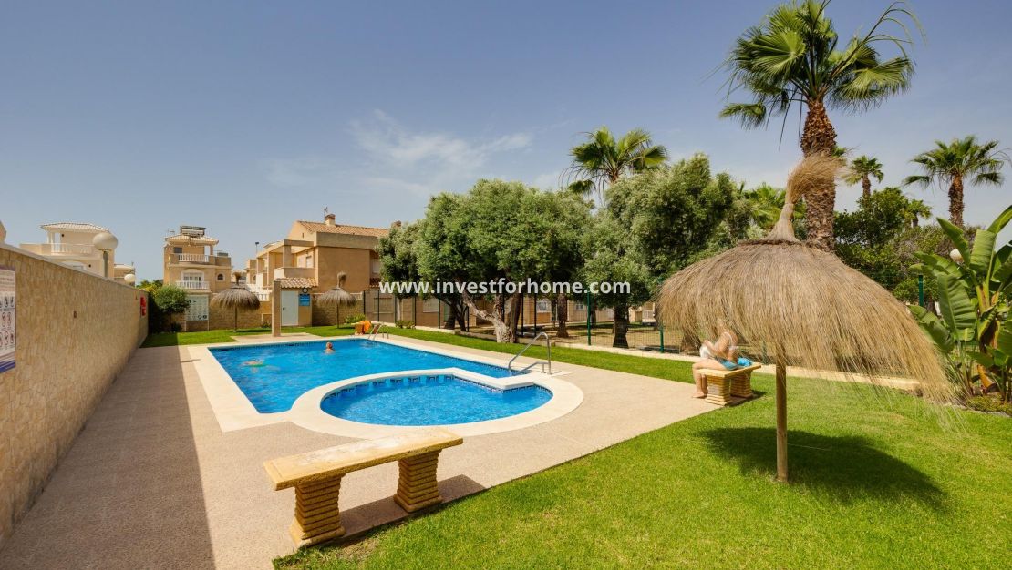 Vente - Maison - Torrevieja - aguas nuevas