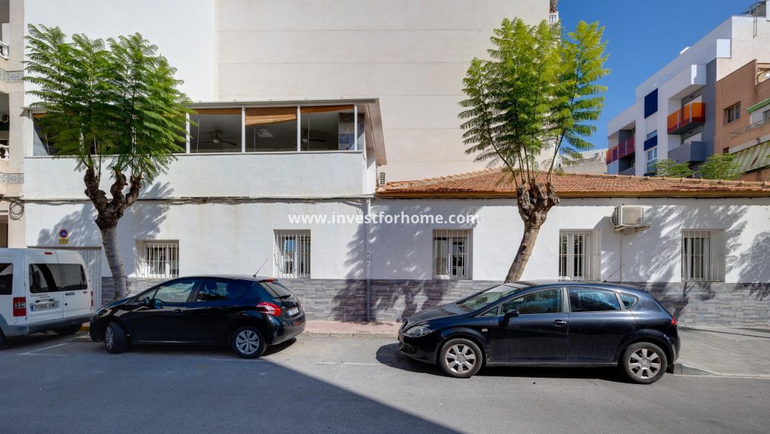 Vente - Maison - Torrevieja - Centro