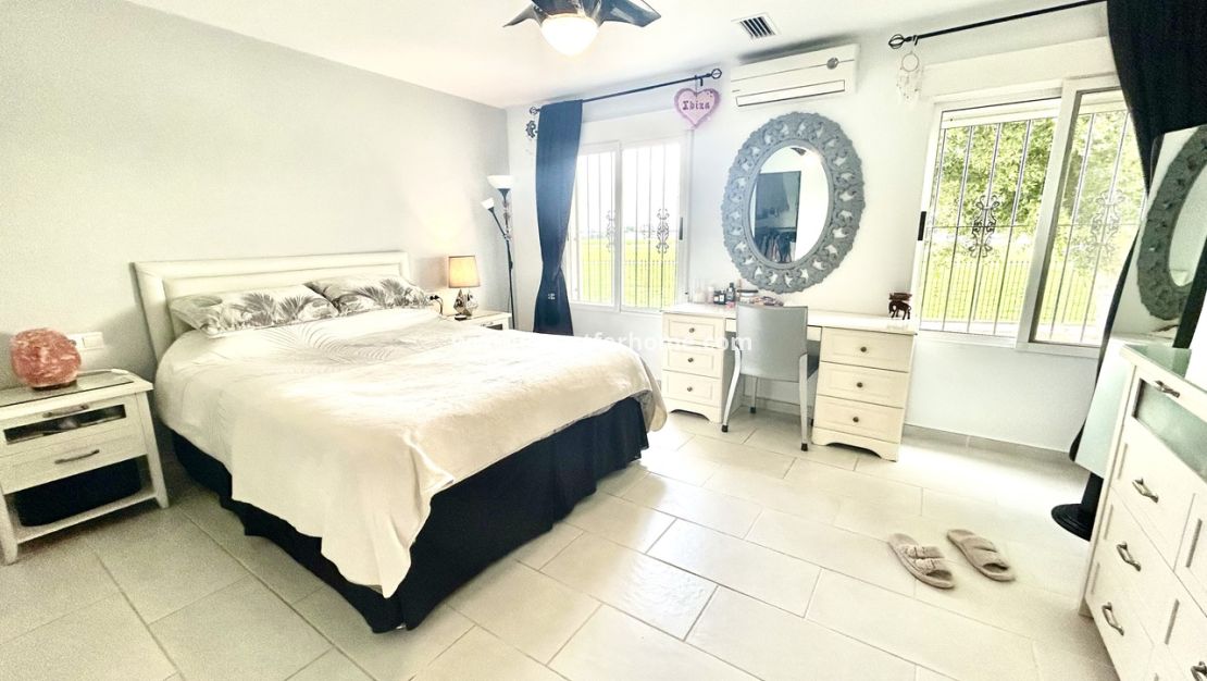 Vente - Villa - Catral - Costa Blanca