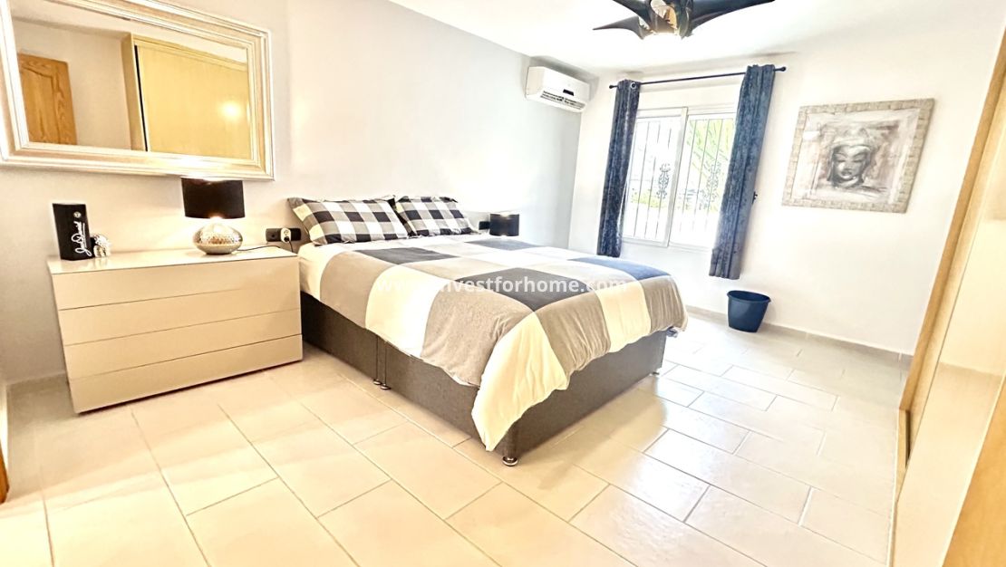 Vente - Villa - Catral - Costa Blanca