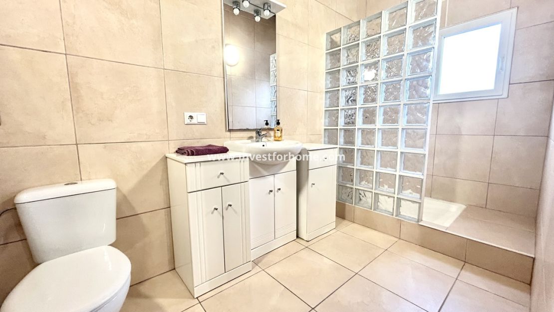 Vente - Villa - Catral - Costa Blanca