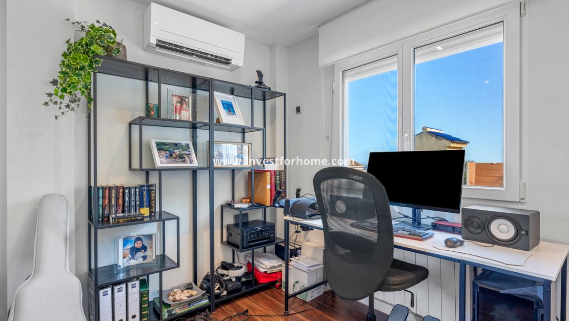 Vente - Villa - Ciudad De Las Comunicaciones - Costa Blanca