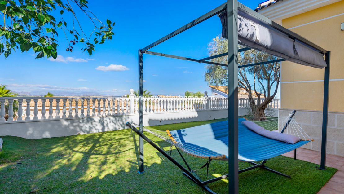 Vente - Villa - Ciudad De Las Comunicaciones - Costa Blanca