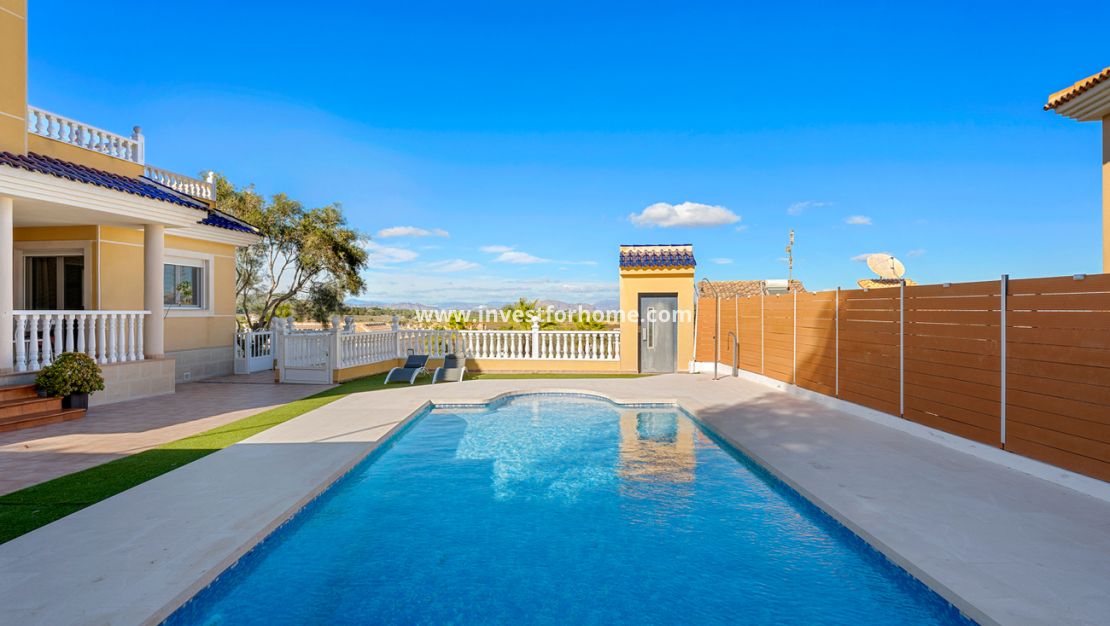 Vente - Villa - Ciudad De Las Comunicaciones - Costa Blanca