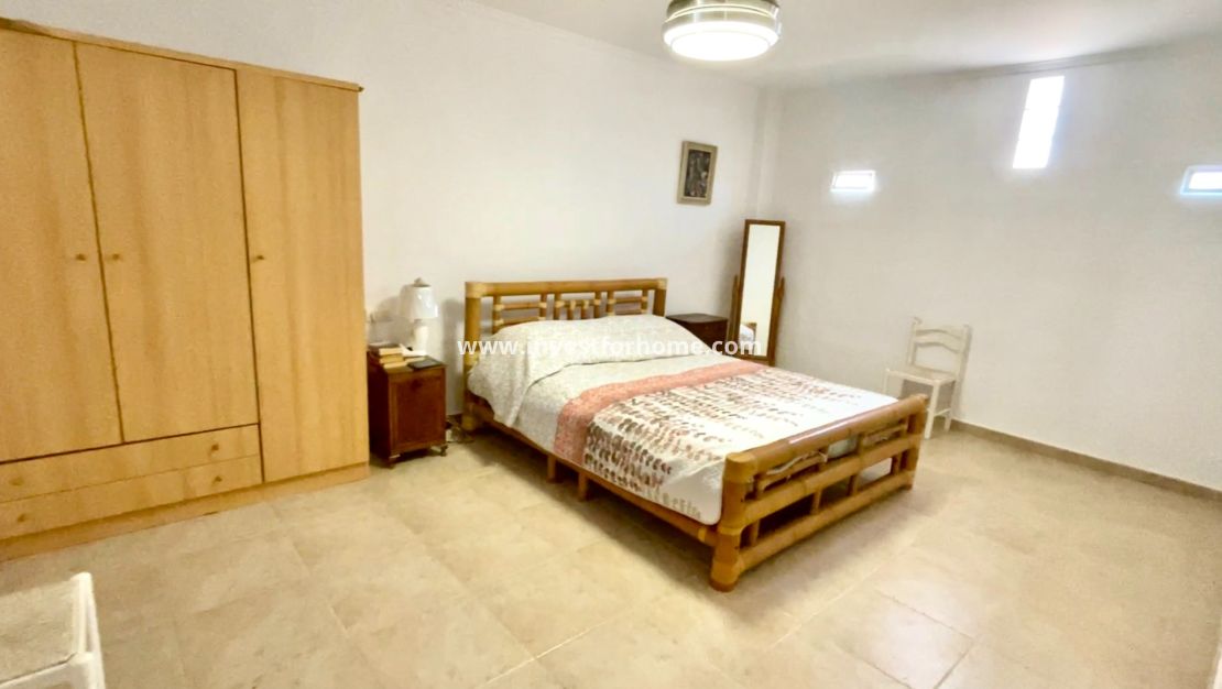 Vente - Villa - Daya Nueva - Costa Blanca