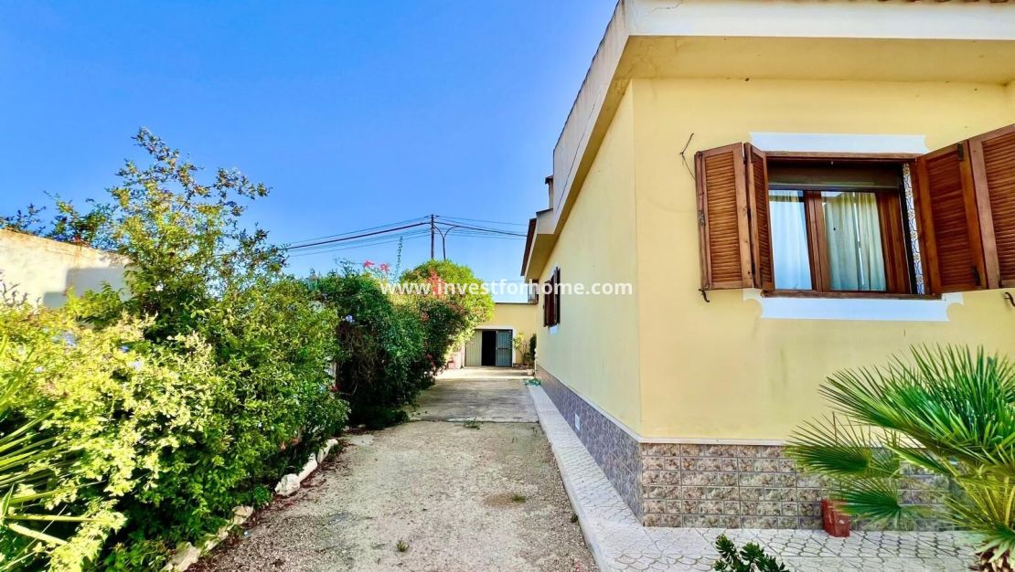 Vente - Villa - Daya vieja - Costa Blanca Sur